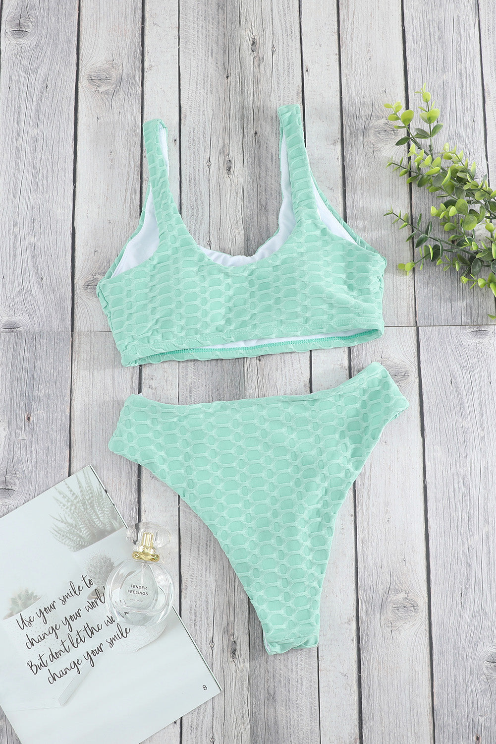 Scalloped Edges Ribbed Bikini