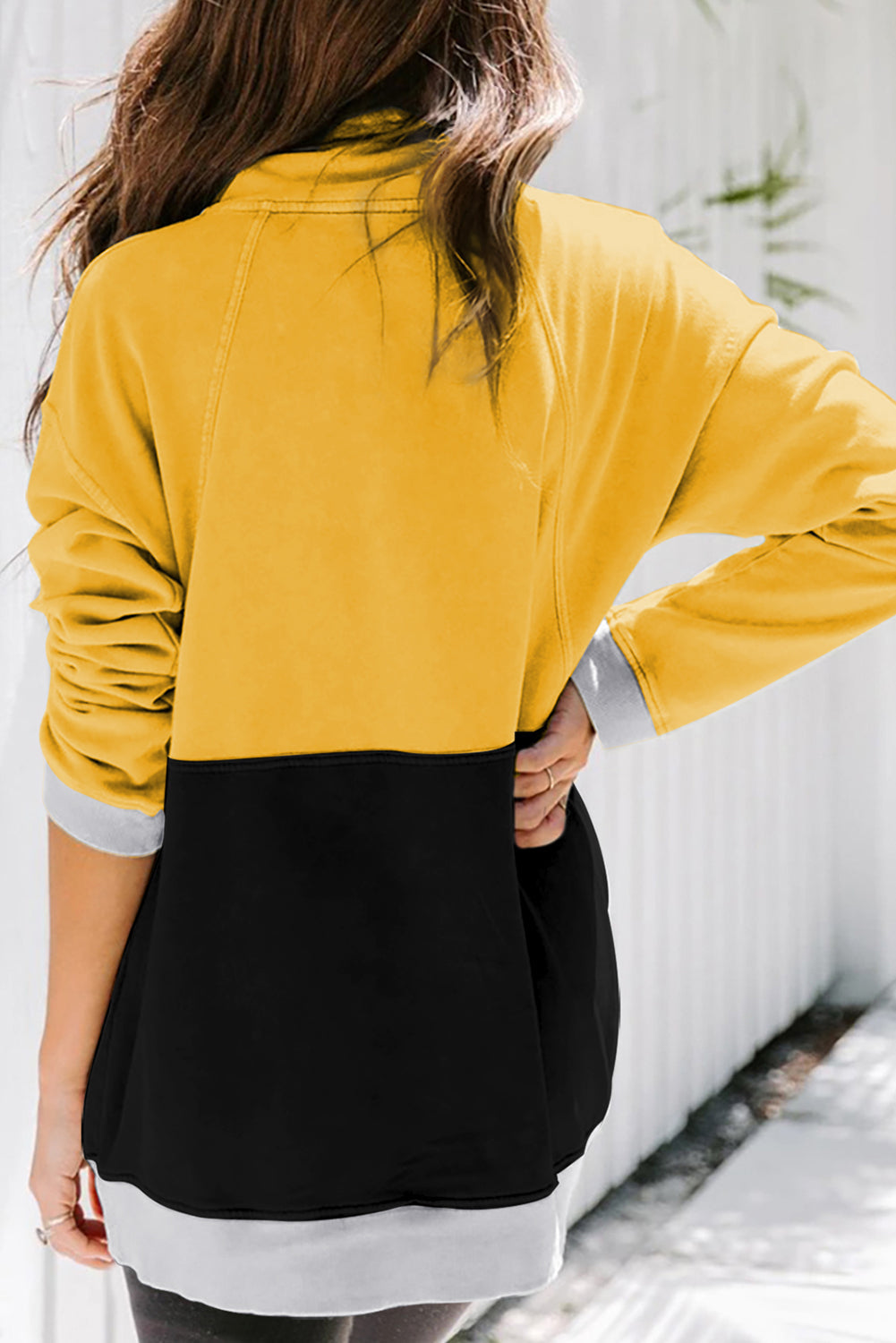 Zipped Colorblock Sweatshirt With Pockets