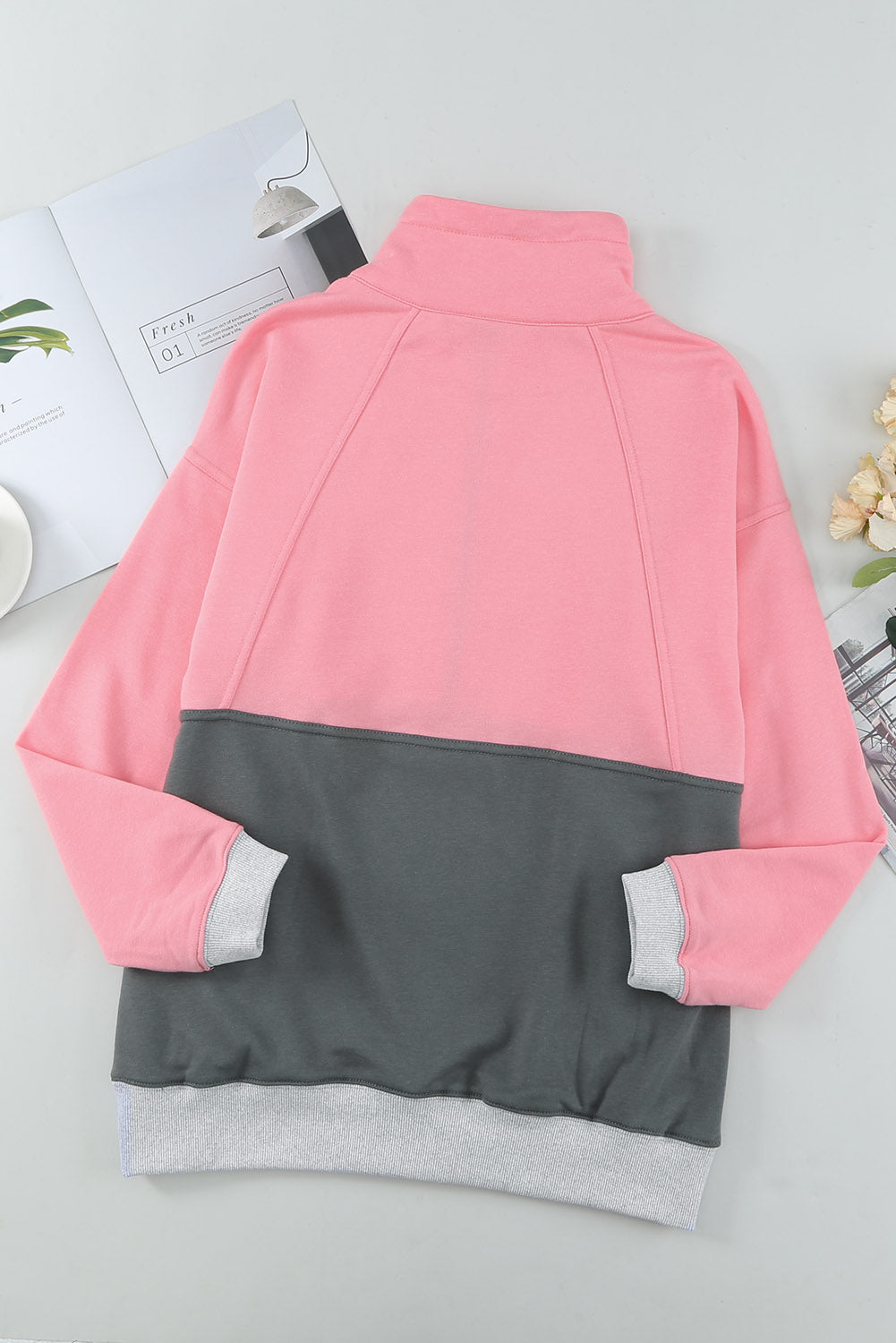 Zipped Colorblock Sweatshirt With Pockets